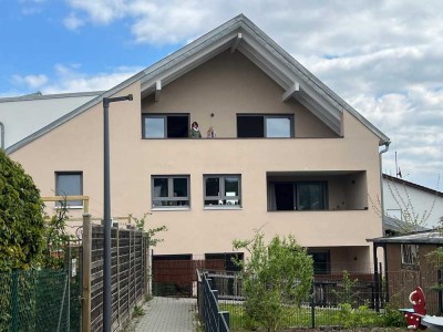 3,5 Zimmer Wohnung mit Balkon in Lehrensteinsfeld