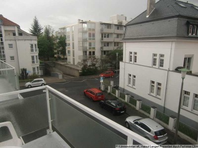 HELLE Zwei-Zimmer-ETW mit Balkon im ZENTRUM von Bad-Neuenahr - RUHIG-gelegen im KUR-Viertel!