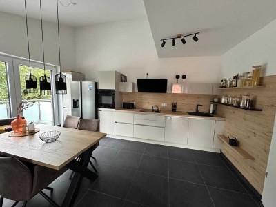 Helle 3-Zimmer-Wohnung mit Balkon und moderner Einbauküche im Herzen von Kranenburg