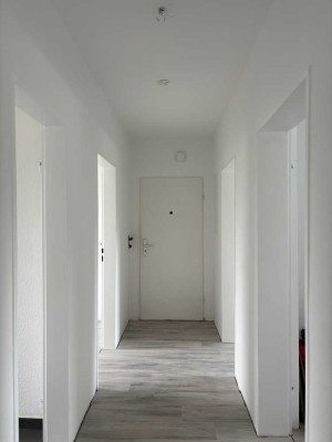 Renovierte 4-Zimmer-Wg. mit Balkon in Wiehagen