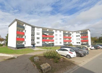 Geschmackvolle, modernisierte 2-Zimmer-Wohnung mit Balkon und EBK in Hockenheim
