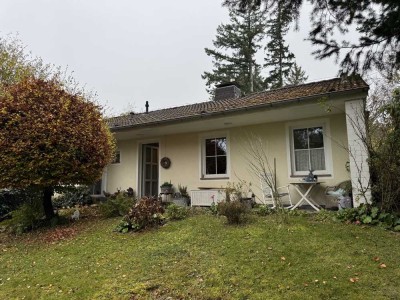 Günstiges, vollst. renoviertes 3-Raum-Einfamilienhaus mit geh. Innenausstattung und EBK in Nideggen