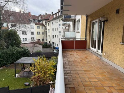 Schicke 3-Zimmer Wohnung mit Balkon im 2. OG in Essen Rüttenscheid