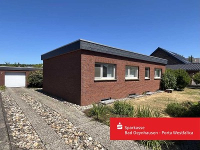 Wohnglück auf einer Ebene - lichtdurchfluteter Bungalow mit tollem Garten