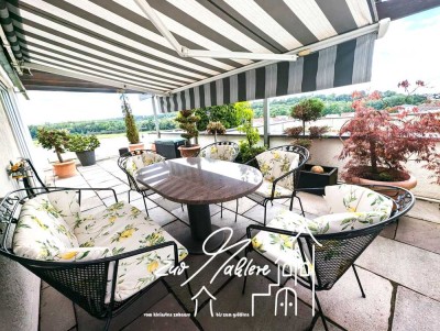 Dachterrassenwohnung mit ***Flair***