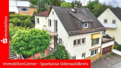 Ruhige Wohnlage, schönes Gartengrundstück, großes Wohnhaus