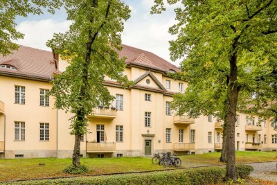 2 Zimmer im denkmalgeschützten Altbau