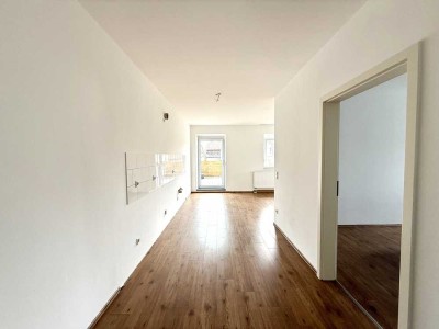 Modernisierte 2 Zimmer Wohnung nahe Memmingen - mit Dachterrasse und Carport