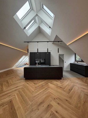 Exklusive 3-Raum-Penthouse-Wohnung mit gehobener Innenausstattung mit Einbauküche in Baierbrunn