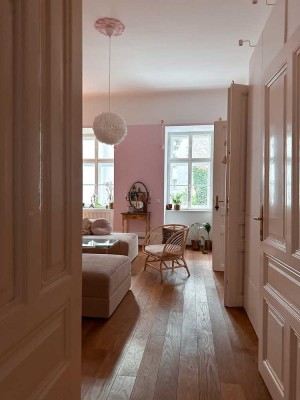 4 Zimmer Altbauwohnung mit Garten