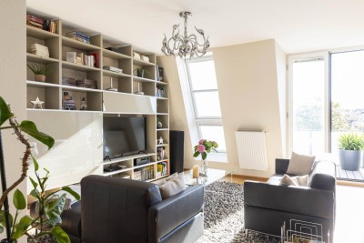 Sonnige DG Maisonette mit zwei Balkonen &amp; Blick ins Grüne