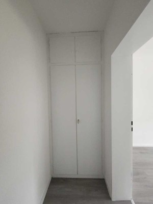 855 € - 90 m² - 4.5 Zi.