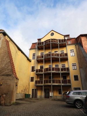 3-Raum Wohnung mit großem Balkon