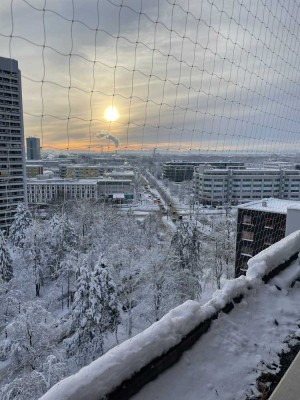 Einzimmerwohnung über den Dächern Münchens