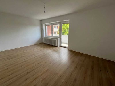 *Charmante 2-Zimmer-Wohnung mit Balkon *