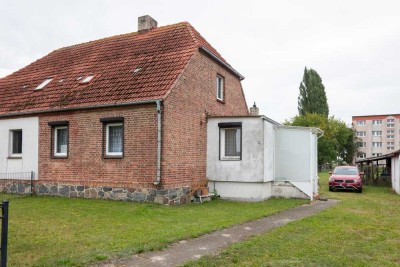 Listenpreis 33.000,00 € - Erwerben Sie eine Doppelhaushälfte in Borken, mit grünem Grundstück