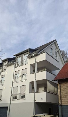 Moderne Dachgeschoßwohnung - mit Aufzug und großer Terrasse in Biedenkopf