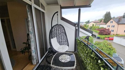 Traunstein - Wartberghöhe - Kolpingstraße - 2Zimmer mit Küche + Essdiele + Westloggia