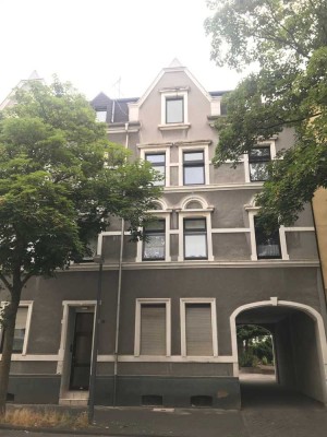 EG Wohnung frisch renoviert