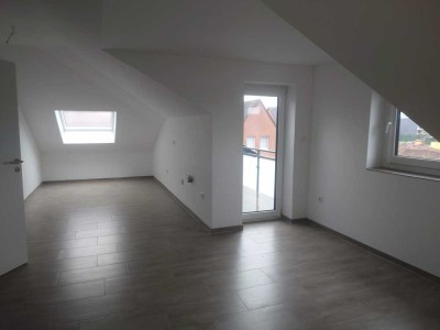 Geschmackvolle 2-Raum-Dachgeschosswohnung mit Balkon in Wunstorf