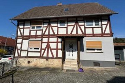 Mietkauf möglich, jetzt 199.000,- €, statt 229.000,- € ,4 Schlafzimmer, Nebengebäude mit Partyraum ,