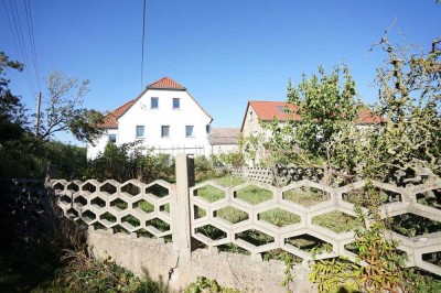 Hauptstadtmakler-Attraktiver Vierseitenhof in ländlicher Top-Lage