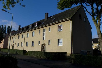 **Gut geschnittene, sanierte & renovierte 2-Zimmer-Wohnung im schönen Wedau!**
