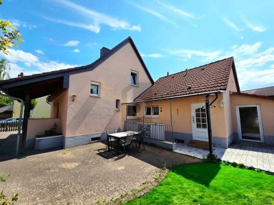 SOLIDES ZUHAUSE MIT WOHLFÜHLFAKTOR-FREISTEHEND!