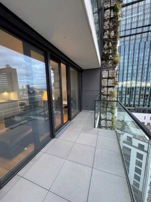 EDEN TOWER 13 : TAUNUSVIEW - Möblierte 2-Zimmer-Wohnung mit Eckbalkon