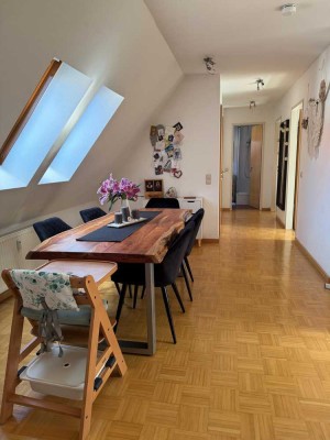 Lichtdurchflutete 3 Zimmer Wohnung im Zentrum von Offenburg