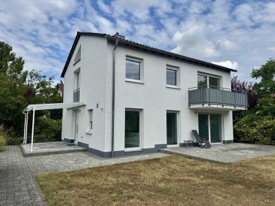 Freistehendes Einfamilienhaus in Ludwigshafen-Oggersheim!