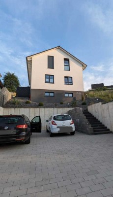 Freistehendes Einfamilienhaus in ruhiger Lage *mit 270qm Wohn- und Nutzfläche*