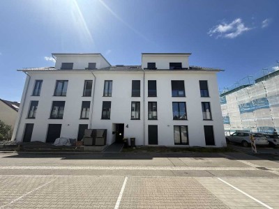 Neubau: Moderne 2,5 Zimmer Wohnungen mit Balkon und TG-Stellplatz in Leinfelden-Echterdingen.