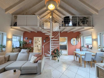 Kleines Einfamilienhaus für Singels oder Paare mit großem Garten