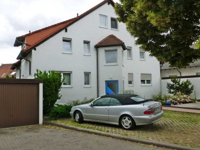 Ansprechende 2-Zimmer-Hochparterre-Wohnung mit Balkon in Bobenheim-Roxheim in 5 Parteien Haus,
