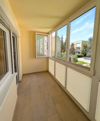 TOP-LAGE: Helle, zentral begehbare 3-Zimmer-Wohnung mit Loggia &amp; Grünblick im Herzen Mödlings