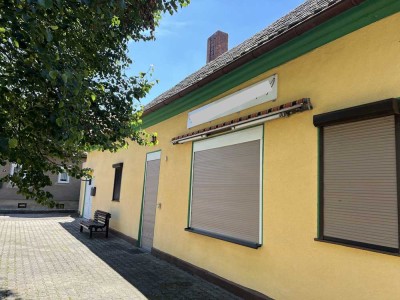 Kaufpreisreduzierung!! Wohn- und Geschäftshaus - EG ehem. Fleischerei / DG große Wohnung