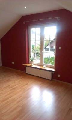 Traumhafte 2,5-Zimmer-Wohnung in idyllischer Waldrandlage zu vermieten