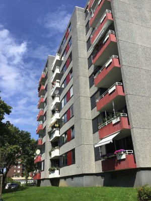 Behagliche 3-Raum-Wohnung mit Balkon! WBS!