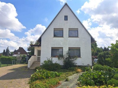 Handwerk gefragt - Immobilie mit Potenzial!
Ein-/Zweifamilienhaus mit großem Garten in ruhige