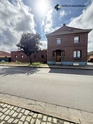 Charakterhaus mit großer Halle und grenzenlosen Nutzungsmöglichkeiten!