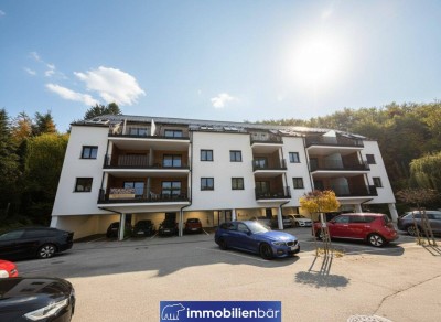 Modernes Wohnen in Grieskirchen – Neuwertige 4-Zimmer-Wohnung mit hochwertiger Küche - Balkon und Gartennutzung