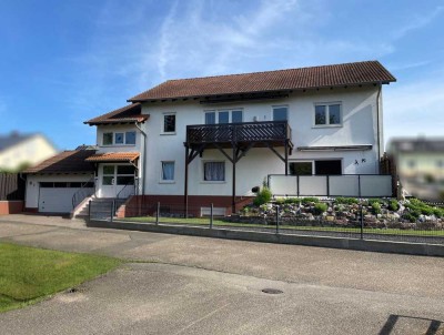 Individuelles 2-Familienhaus in idyllischer Ortsrandlage