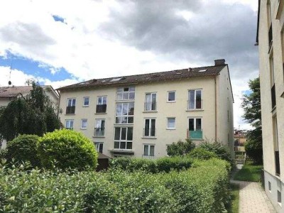 Dachgeschoss-Wohnung in zentraler Lage von Murnau a. Staffelsee