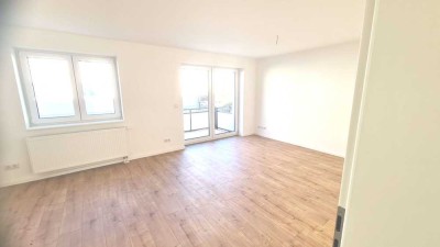Neu! Sanierte 62 m² - 3-Zi, Balkon