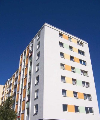 Wittenbergstr. 5, 7 M - Modernisierte 2-Zimmer Wohnung mit Badewanne und Loggia