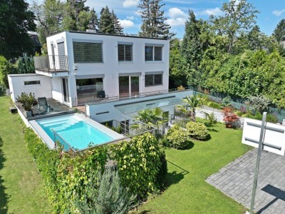 Provisionsfreies Haus mit Pool und Autoabstellplätze in absoluter Grünruhelage und WIENBLICK