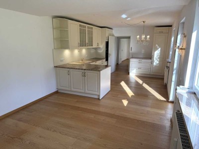 Charmante und bezugsfreie Souterrain-Wohnung