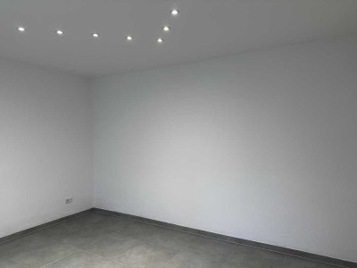 Helle, frisch renovierte 2-Zimmer Wohnung in Saarbrücken-Dudweiler