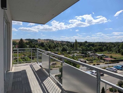 Großzügige, barrierearme Wohnung mit Balkon, Aufzug und betreutes Wohnen möglich